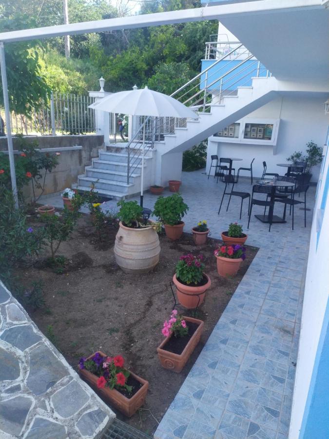 Holidays 1 Apartment