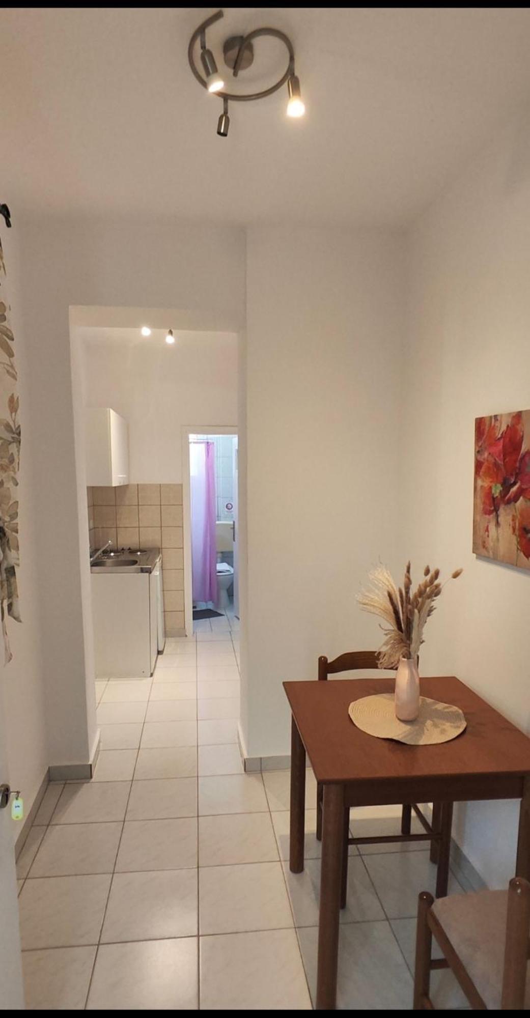 Holidays 1 Apartment